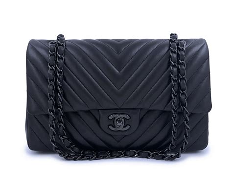 chanel so black classic medium|Classic 11.12 handbag, Lambskin, black — Fashion .